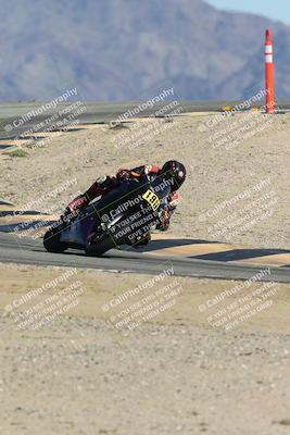 media/Oct-05-2025-CVMA (Sun) [[beeef4f201]]/Race 15-Amateur Formula Middleweight/